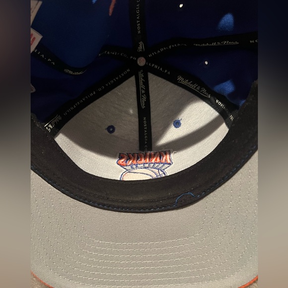 NBA Knicks SnapBack cap. Hardwood Classics. Mitchell & Ness.NWOT - Picture 5 of 8